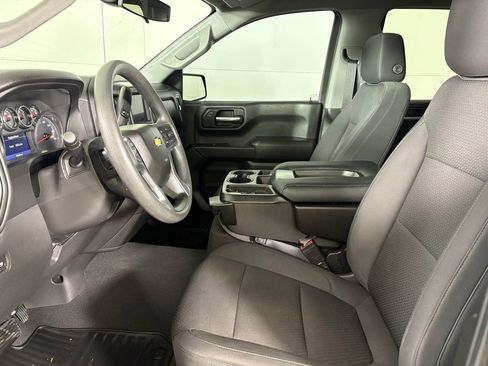 Used 2022 Chevrolet Silverado 1500 Custom w/ Safety Confidence Package image 19