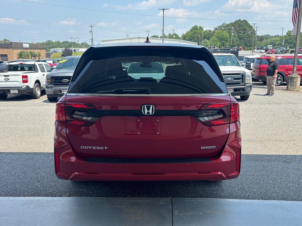 Used 2025 Honda Odyssey Touring image 25