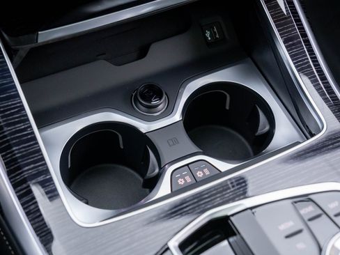 New 2026 BMW X7 xDrive40i w/ Executive Package image 27