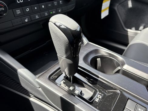 New 2026 Subaru Outback Premium AWD/4WD image 18