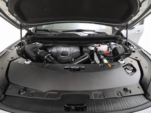 Certified 2025 Buick Enclave Avenir w/ Super Cruise Package image 5