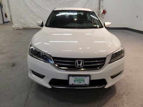Used 2015 Honda Accord Sport image 9