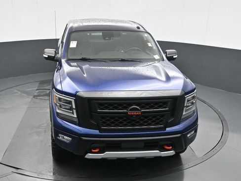 Used 2021 Nissan Titan PRO-4X w/ Pro-4x Convenience Package AWD/4WD image 35