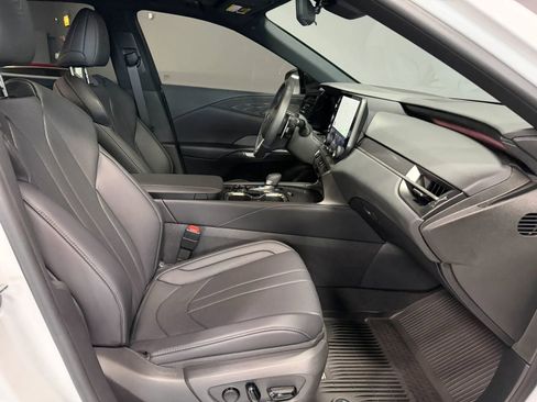 Used 2024 Lexus RX 350 F Sport w/ Convenience Package image 23