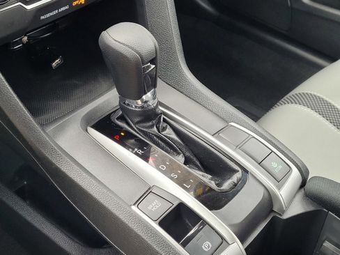 Used 2019 Honda Civic LX image 26