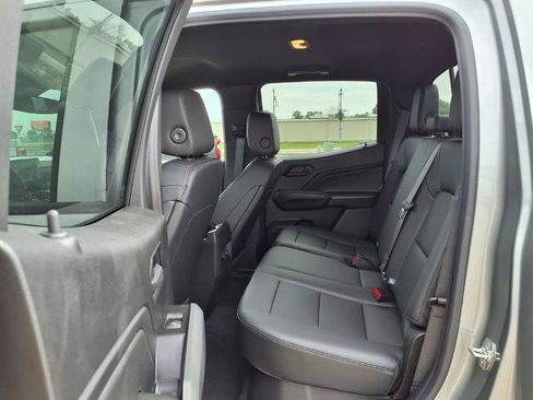 New 2026 Chevrolet Colorado W/T w/ WT Custom Package AWD/4WD image 10