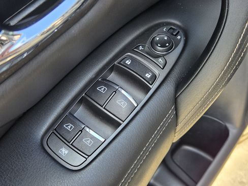 Used 2024 INFINITI QX80 Luxe RWD image 26