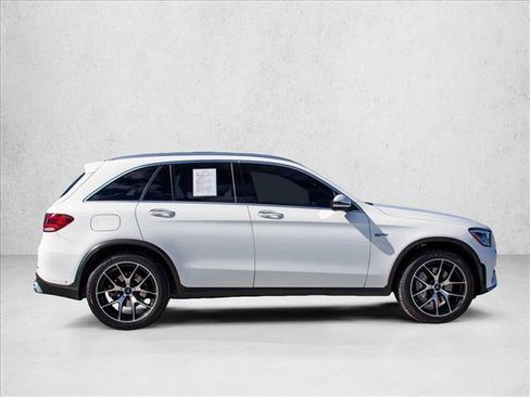 Used 2022 Mercedes-Benz GLC 43 AMG 4MATIC image 4