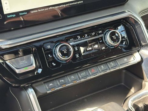 Used 2023 GMC Sierra 1500 Denali Ultimate image 24