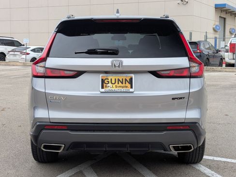 Used 2023 Honda CR-V Sport image 5
