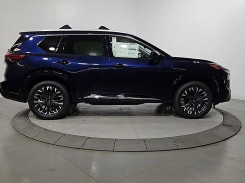 New 2026 Nissan Rogue Platinum w/ Platinum Premium Package image 7