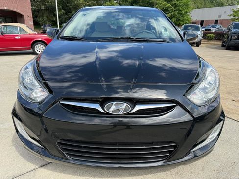 Used 2012 Hyundai Accent GLS w/ Premium Pkg 3 FWD image 8