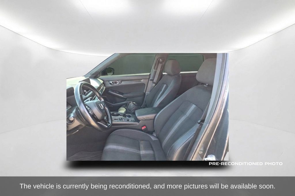 Used 2023 Honda Civic Sport image 9