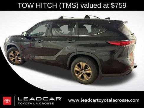 Used 2023 Toyota Highlander Bronze Edition AWD/4WD image 2
