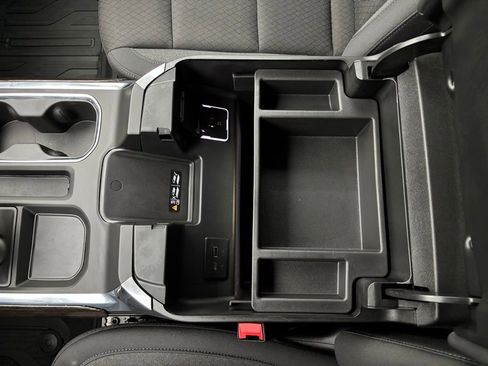 New 2026 GMC Sierra 1500 Elevation image 29