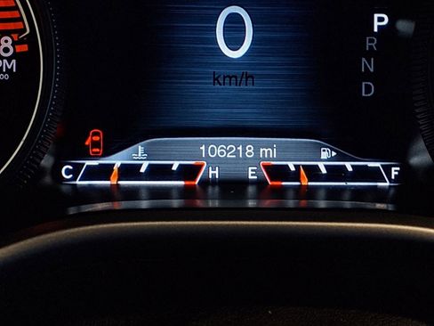 Used 2017 Jeep Cherokee Trailhawk w/ Cold Weather Group image 27