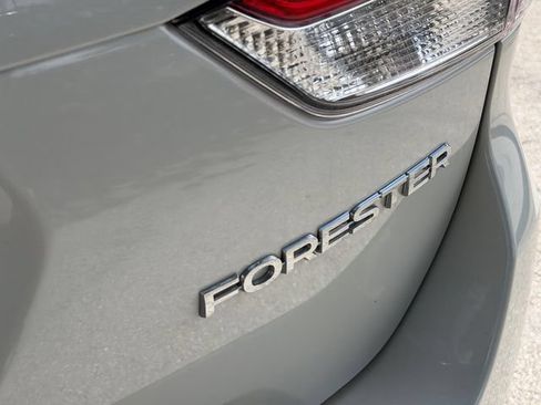 Used 2023 Subaru Forester Premium AWD/4WD image 14