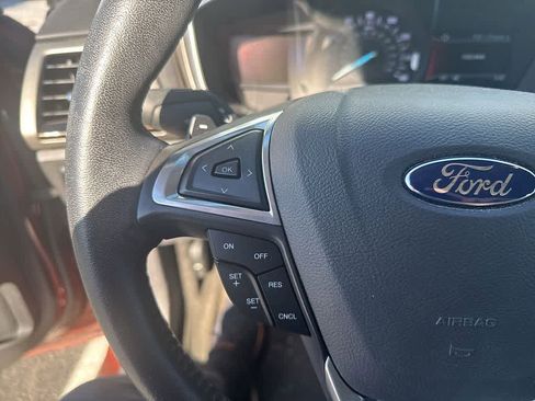 Used 2015 Ford Fusion SE w/ Equipment Group 202A image 13