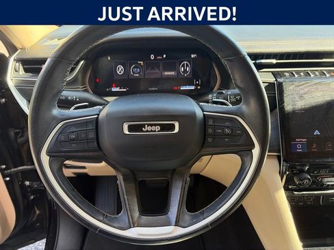 Used 2021 Jeep Grand Cherokee L Limited AWD/4WD image 17