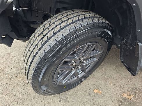 Used 2024 Jeep Wrangler Sport S image 57