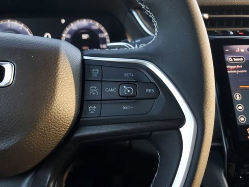 New 2025 Jeep Grand Cherokee L Limited image 27