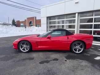 Used 2006 Chevrolet Corvette Convertible w/ Preferred Equipment Group video 2