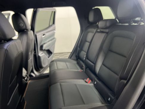 Certified 2026 GMC Terrain AT4 AWD/4WD image 25
