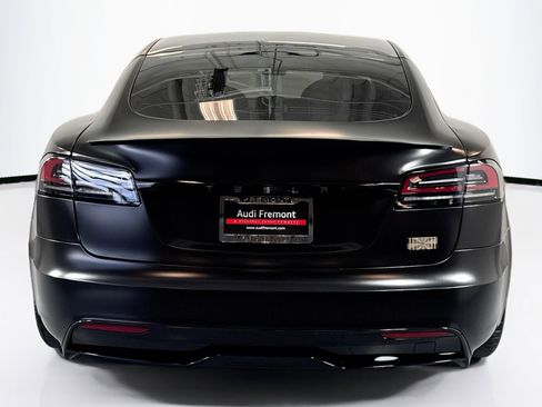 Used 2023 Tesla Model S Plaid image 6