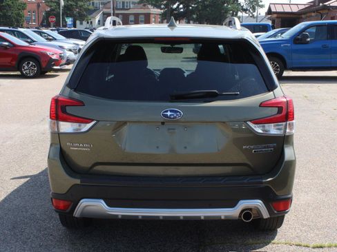 Used 2023 Subaru Forester Touring AWD/4WD image 6