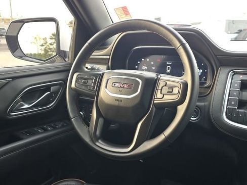Used 2024 GMC Yukon AT4 w/ Technology Package image 44