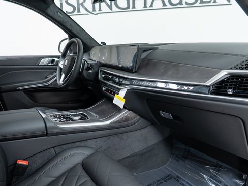 New 2026 BMW X7 xDrive40i image 21