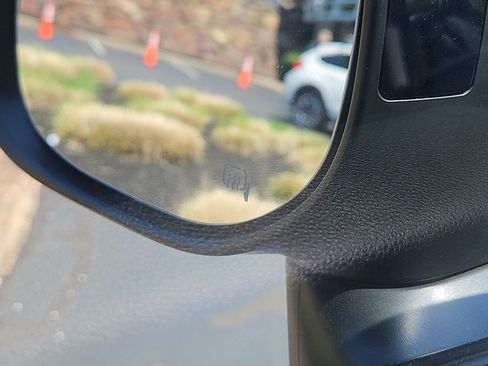 Certified 2023 Subaru Forester Premium AWD/4WD image 15