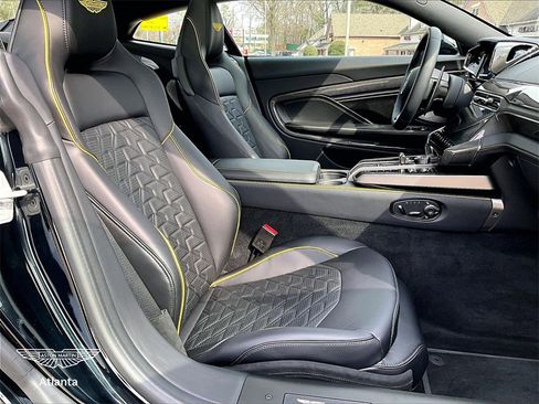Used 2026 Aston Martin Vanquish image 8