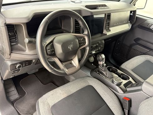 Used 2025 Ford Bronco Big Bend AWD/4WD image 4