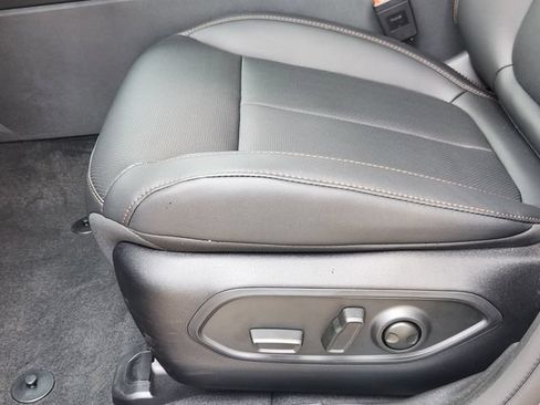 New 2026 Jeep Cherokee Limited AWD/4WD image 19