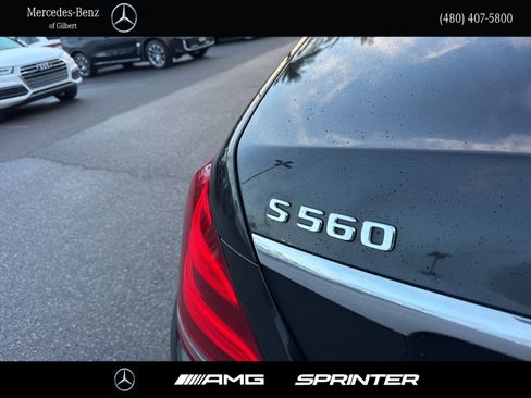 Used 2019 Mercedes-Benz S 560 Sedan image 5