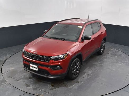 New 2026 Jeep Compass Latitude AWD/4WD image 37