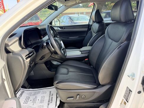 Used 2024 Hyundai Palisade SEL FWD image 11