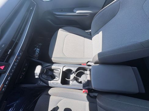 Used 2025 Kia K4 FWD image 40