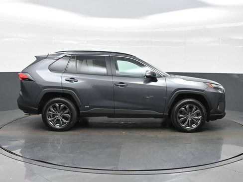 Used 2024 Toyota RAV4 XLE Premium w/ Weather Package AWD/4WD image 7