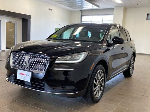 Used 2022 Lincoln Corsair AWD w/ Equipment Group 101A image 4