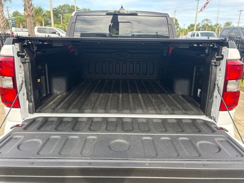 Used 2025 Ford Maverick Lobo AWD/4WD image 7