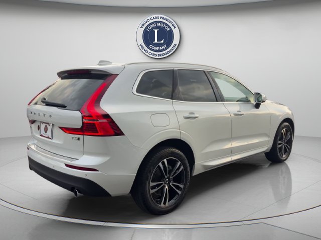 Used 2021 Volvo XC60 T5 Momentum AWD/4WD image 8