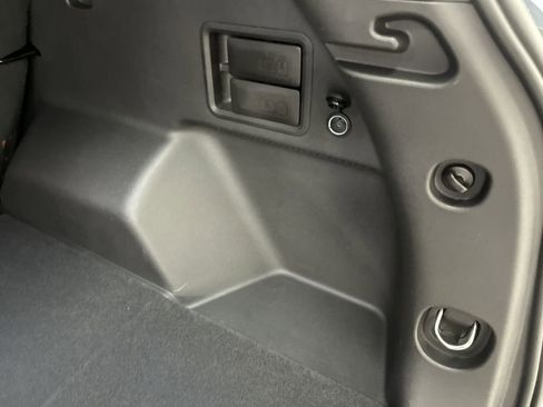 Used 2024 Chevrolet Equinox LT AWD/4WD image 58