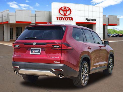 New 2026 Toyota Grand Highlander AWD Hybrid image 4