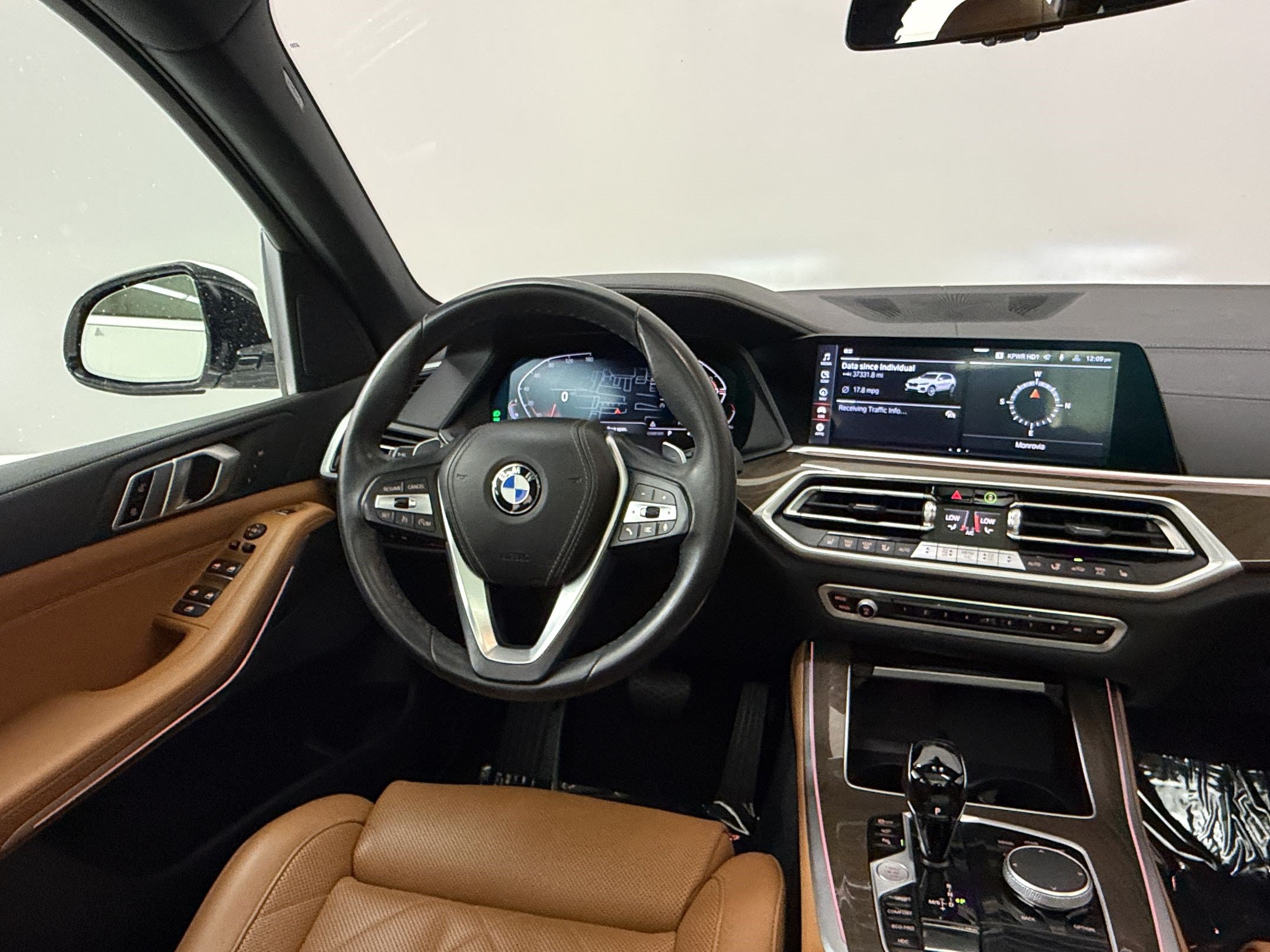 Used 2023 BMW X5 xDrive40i w/ Premium Package AWD/4WD image 28