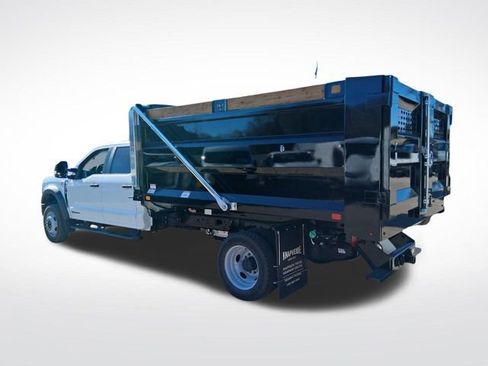 New 2025 Ford F550 2WD Crew Cab image 7