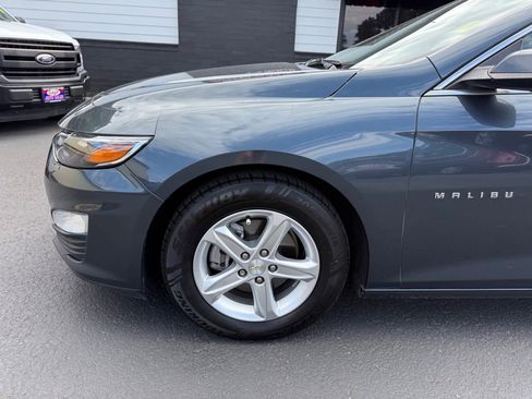 Used 2021 Chevrolet Malibu LS image 10