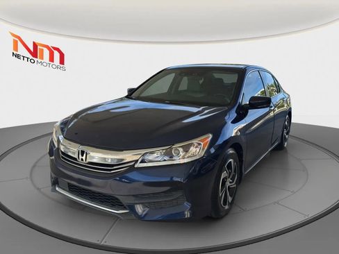 Used 2016 Honda Accord LX image 2
