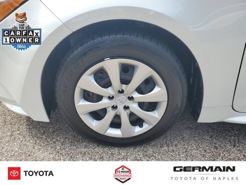 Used 2025 Toyota Corolla LE w/ Convenience Package FWD image 13